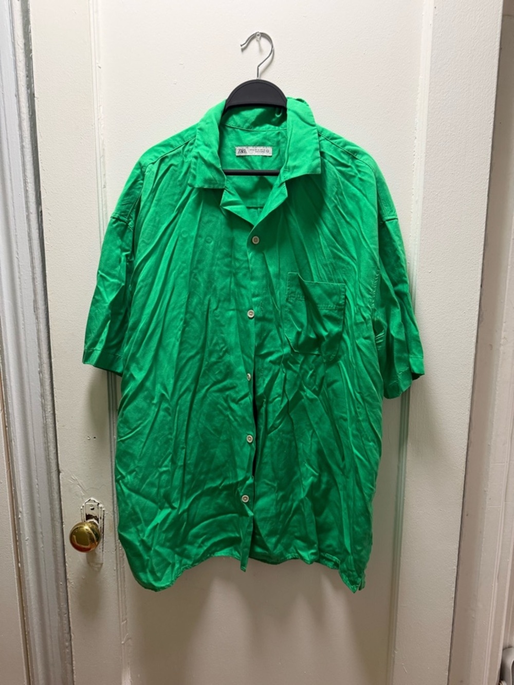 Zara Green Short Sleeve Button-Down Shirt